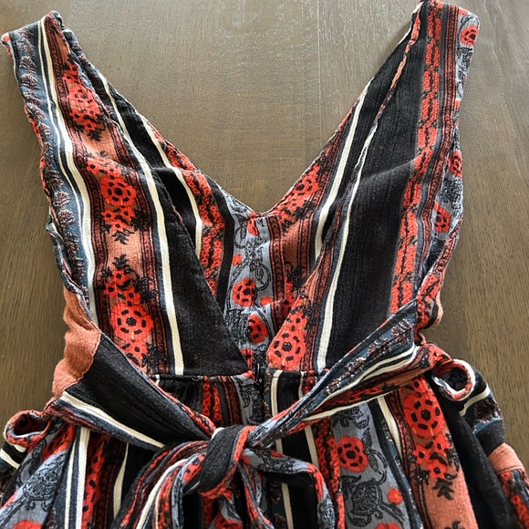 Free people all shook up jumpsuit striped tie back button front black rust - Picture 11 of 16